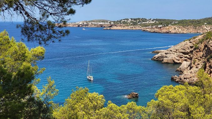 Einen Vergleich zwischen Mallorca und Ibiza zu schreiben, ist aufgrund der Tiefe des Themas nicht einfach. (Foto: Markus Burgdorf)